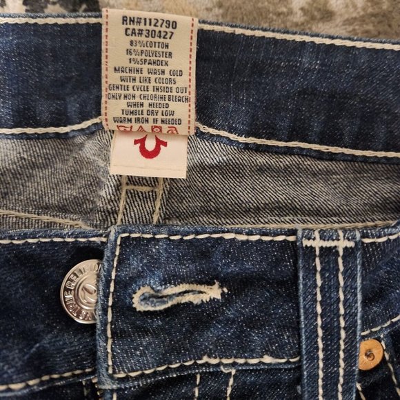 True Religion Becky Women Size 29x32.5 USA Jeans World Tour - Picture 7 of 9